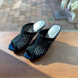 Black Impo Dress Sandals Used Once size 6.5 Heels
